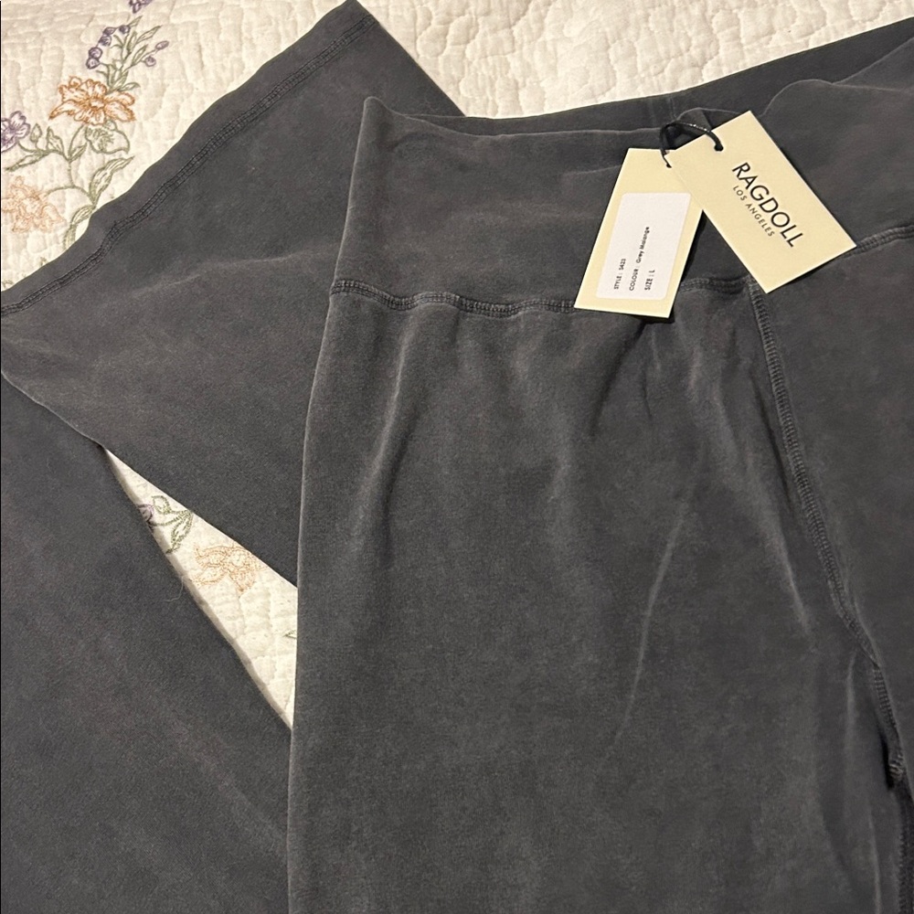 RARE!! Ragdoll LA Grey Malange Flare Pants 30” Inseam NWT!